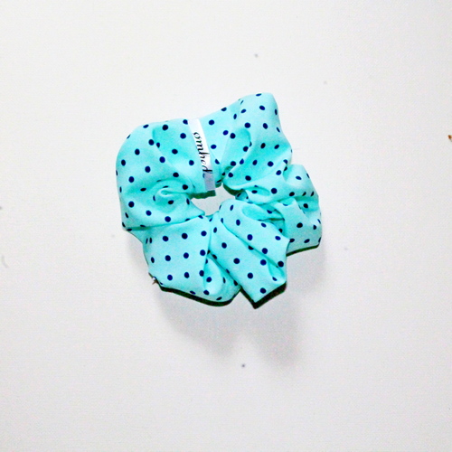 Блакитний в крапочку