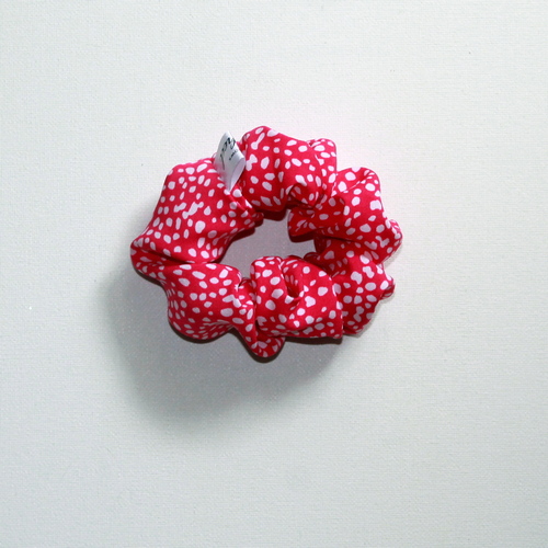 Плямка на червоному S